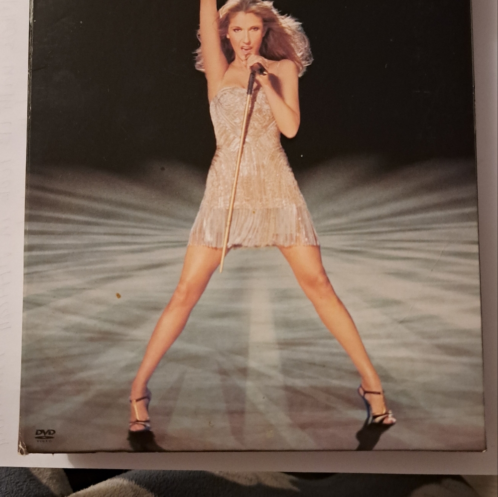 2 CD pack of  Celine Dion
